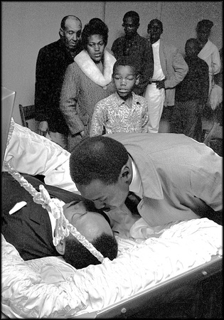 A kiss of remeberance for MLK
